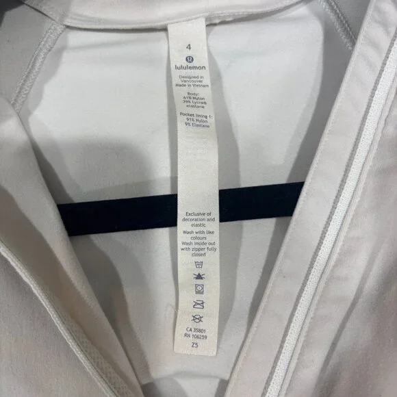 LULULEMON ATHLETICAEMBROIDERED DEFINE 1/4 ZIP PULLOVER JACKET SIZE 4